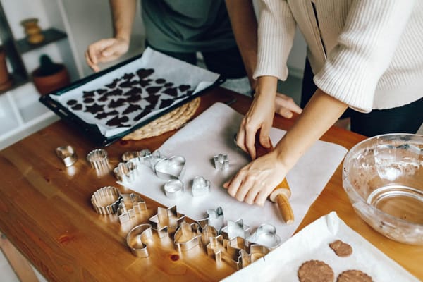 Holiday Cookie Decorating Date Night for Couples